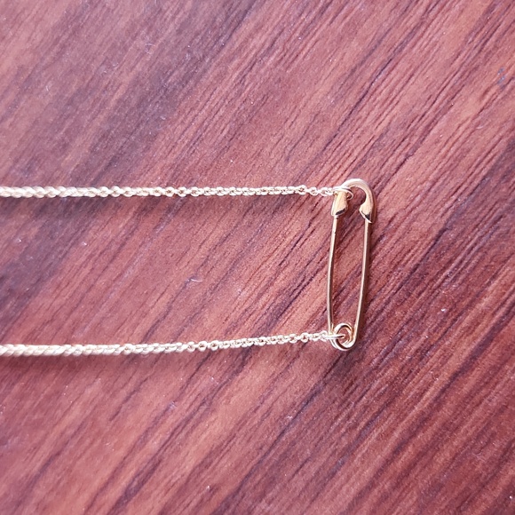 Amthropologie Safety Pin Necklace - Picture 2 of 4